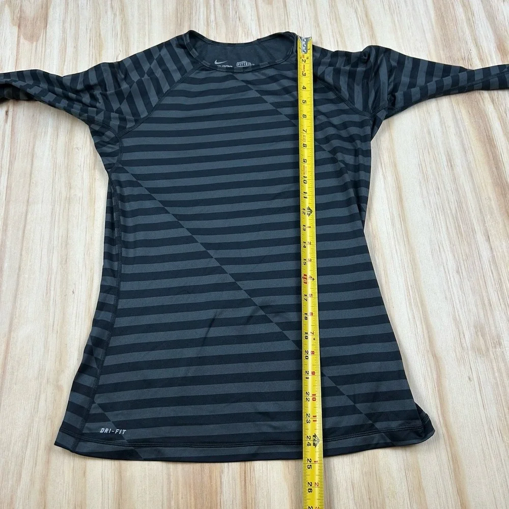 Nike Pro Shirt Womens Medium Gray Black Long‎ Sleeve Athletic Pro Dri-FIT